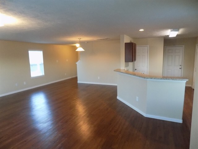 Building Photo - 22274 Doubletree Park Drive