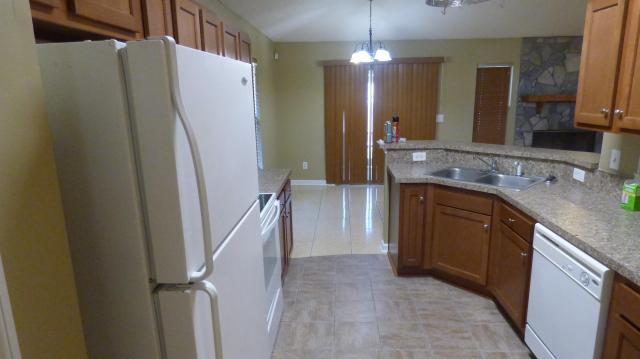 Foto del edificio - 3 bedroom in Jacksonville FL 32225