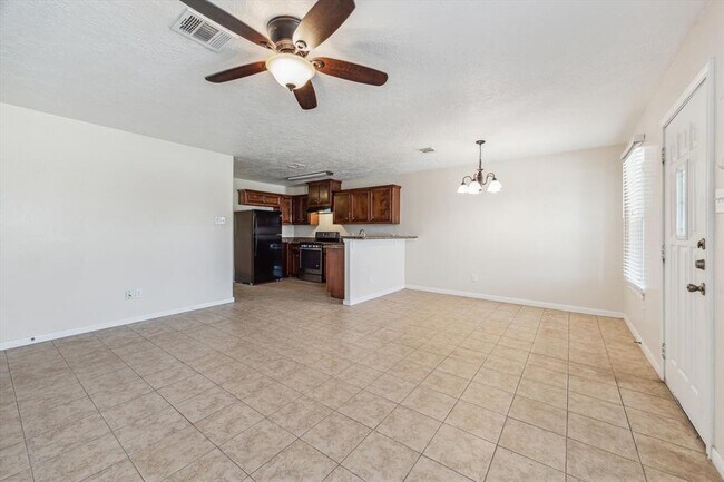 Foto del edificio - 8424 Cannon St