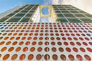 Building Photo - 500 Brickell Ave