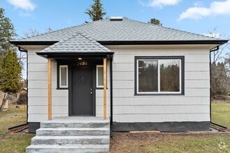 Building Photo - 2623 E 7th Ave