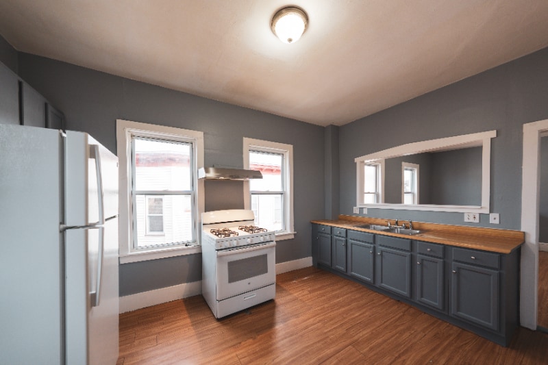 Photo - 130 Shurtleff St (Chelsea, MA)