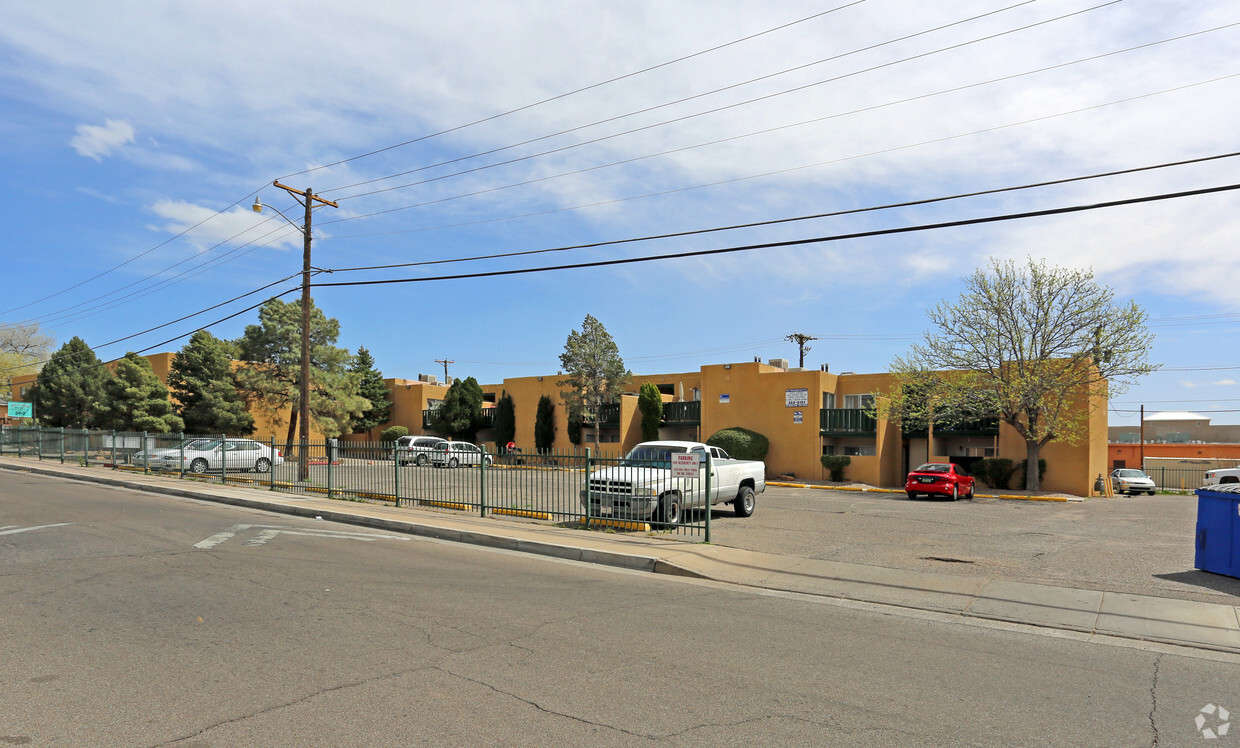 Primary Photo - Aspen Springs Apartments