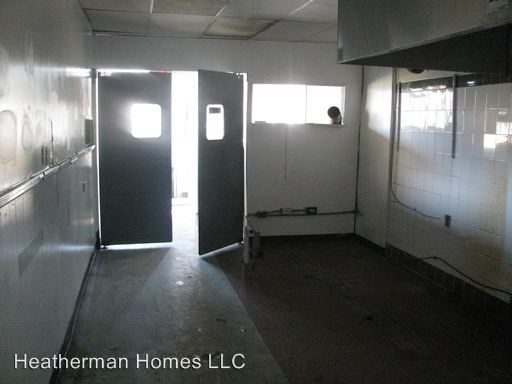 Foto del edificio - 1719 Warrenton Rd
