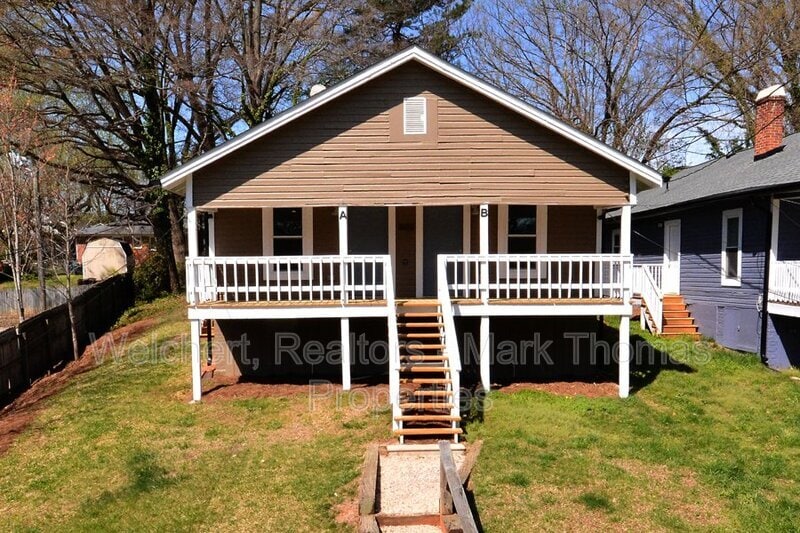 Photo - 1032 Cornell St