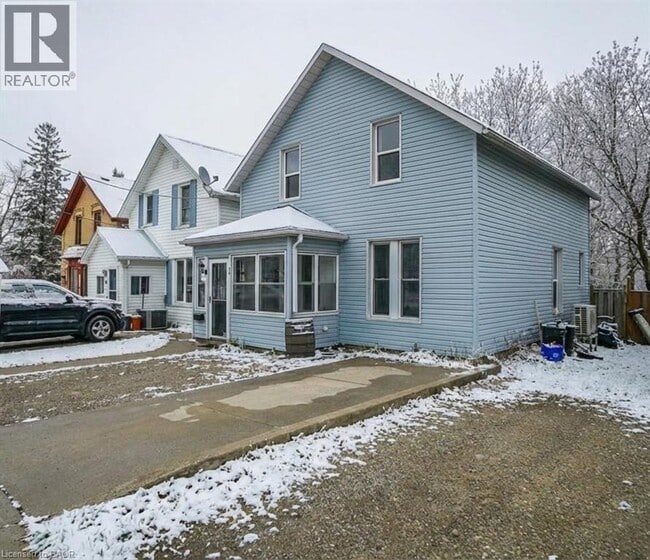 Building Photo - 38 Bergey St