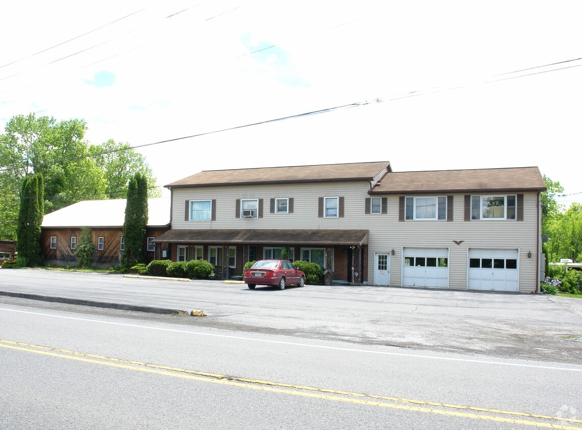 1111711235 N Eagle Valley Rd, Beech Creek, PA 16822 Apartments in
