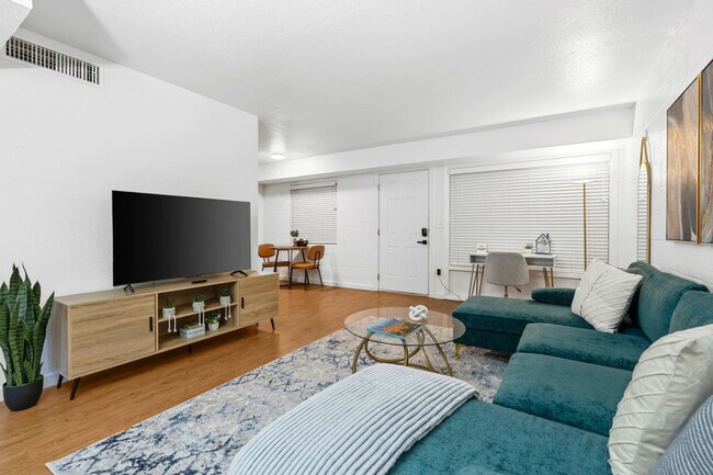 Foto del edificio - 109 E Broadway Rd