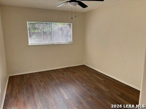 Foto del edificio - 9619 Annandale Dr