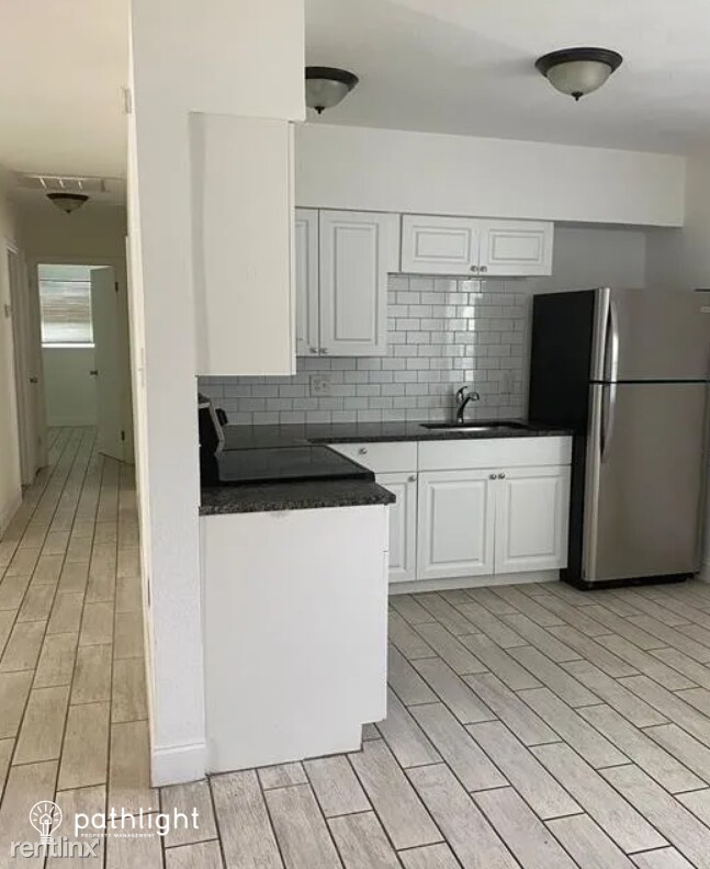 Foto del edificio - 3 br, 1 bath House - 2924 Elm Street UNIT