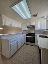 Building Photo - 1969 Country Village Blvd