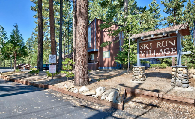 Entrance to the condo - 1410 Ski Run Blvd