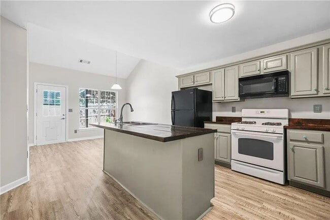 Foto del edificio - 1288 Gates Cir SE