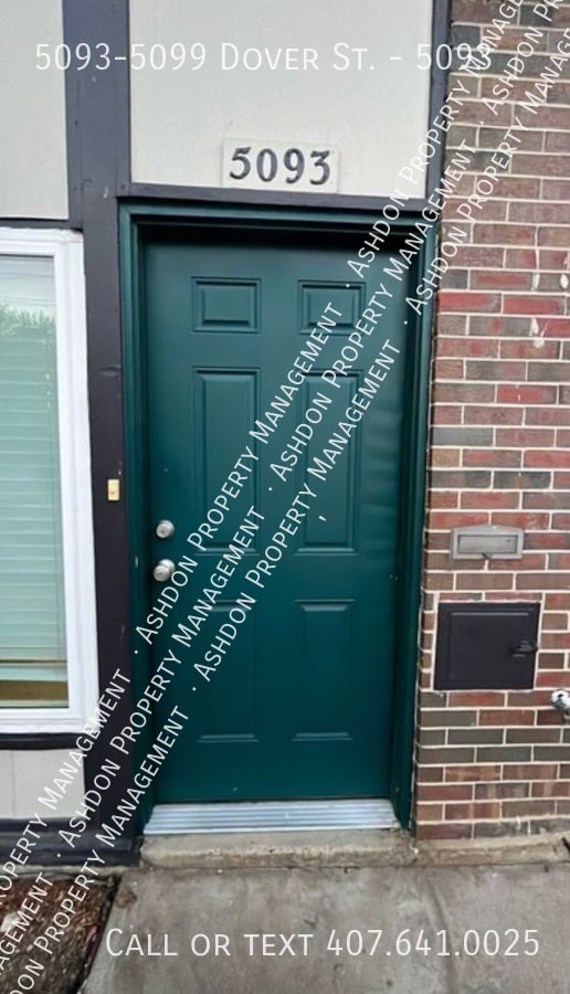 5093-5099 Dover St.-5093 - 5093-5099 Dover St.-5093 Apartment