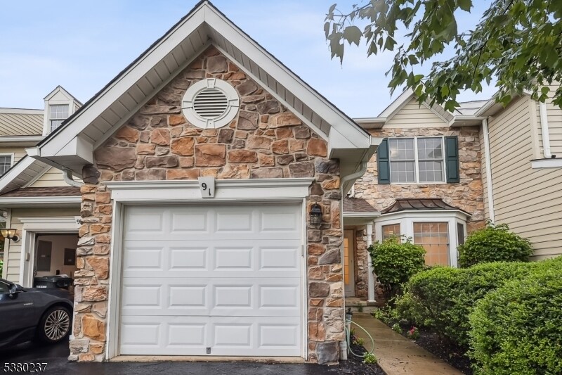 Foto principal - 91 Patriot Hill Dr