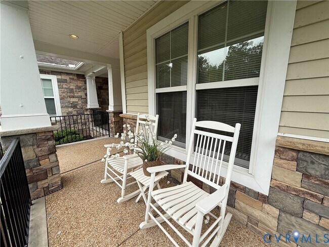 Foto del edificio - 1246 Coalfield Rd