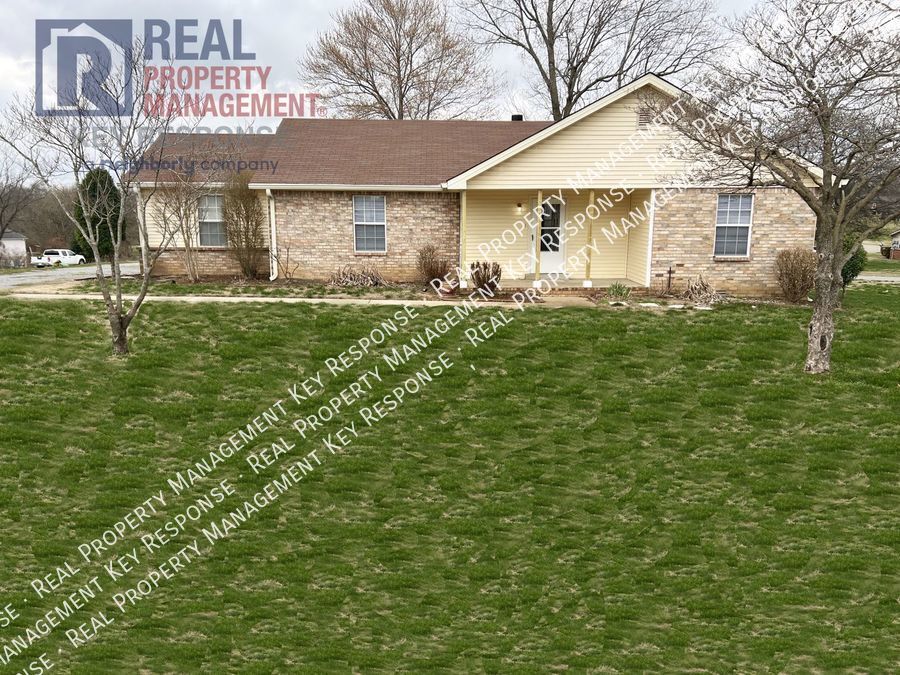 1192 Langwood Dr, Gallatin, TN 37066 House Rental in Gallatin, TN