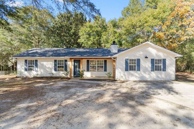Building Photo - 4744 Young Rd
