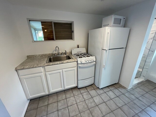 Foto del edificio - 318 N Soldano Ave