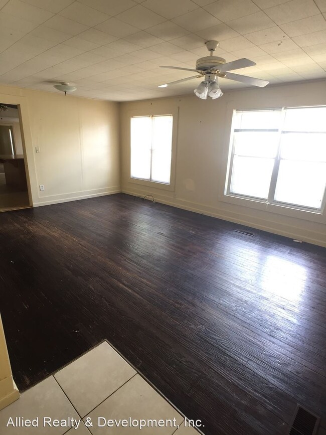 Foto del edificio - 4 br, 2 bath House - 1620 23rd Avenue East