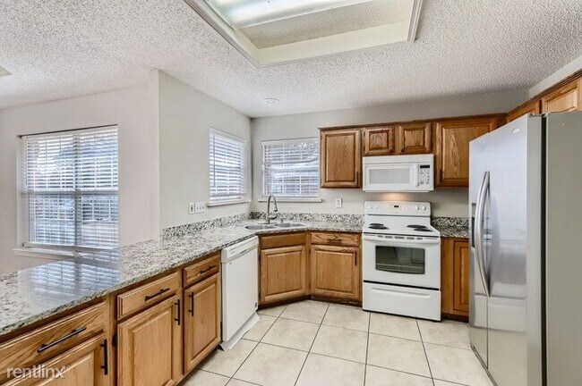 Building Photo - 3 br, 2 bath House - 513 North Gaston Driv...