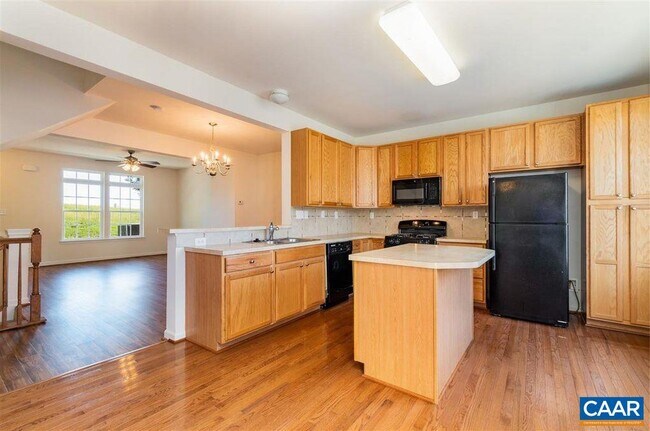 Foto del edificio - 2138 Lockwood Dr