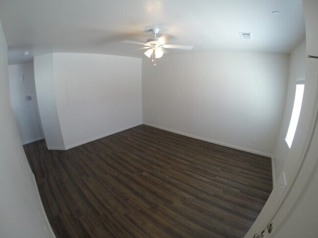 living room - 3117 Alhambra Meadow Ct