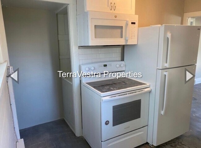 Foto del edificio - 329 N 5th St