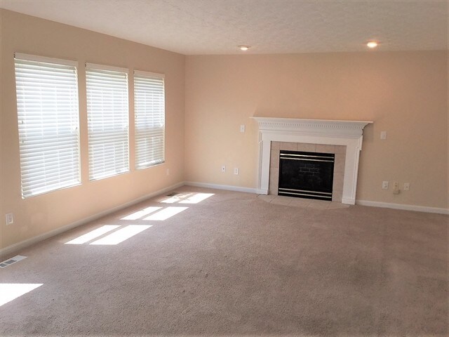Building Photo - 1237 Parkside Drive