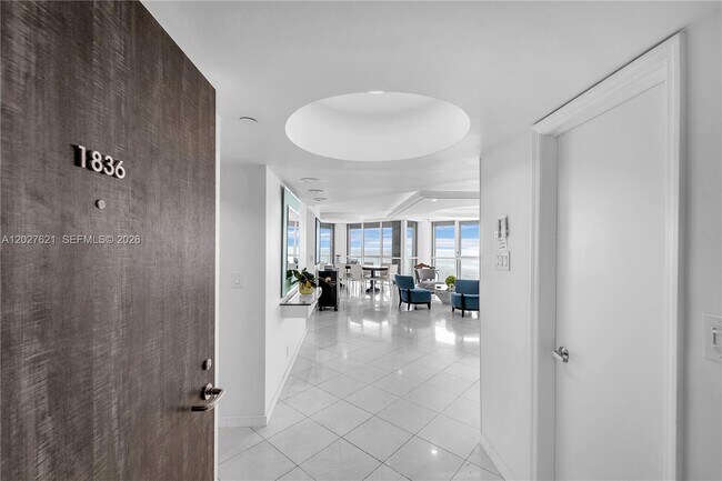 Foto del edificio - 16485 Collins Ave