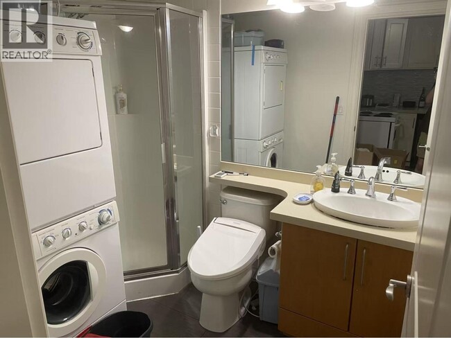 Building Photo - 2582 West Mall