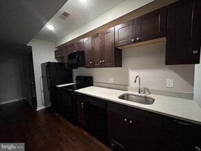 Building Photo - 1704 N 18th St
