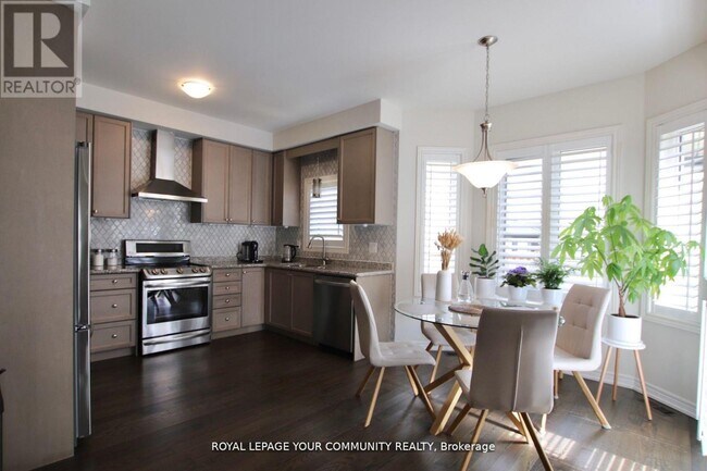 Photo du bâtiment - 101 Thornbush Blvd