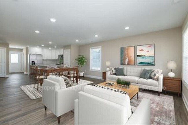 Building Photo - 1044 Judah Bear Blvd