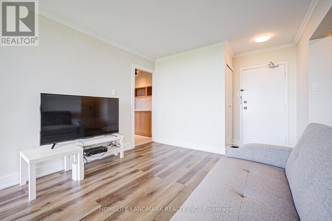 Building Photo - 260-1260 Seneca Hill Dr