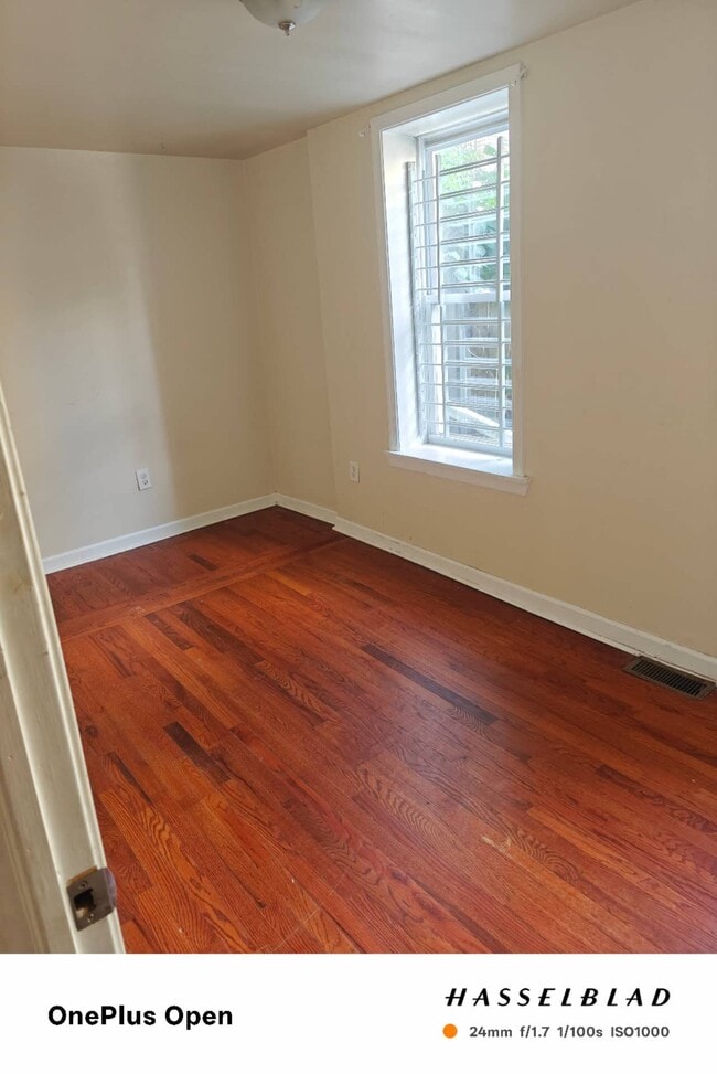 Foto del edificio - 1506 N Willington St