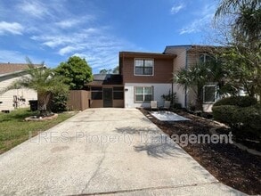 Building Photo - 517 Carambola Ave