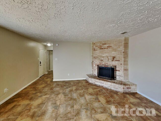 Foto del edificio - 20211 Cottonglade Ln