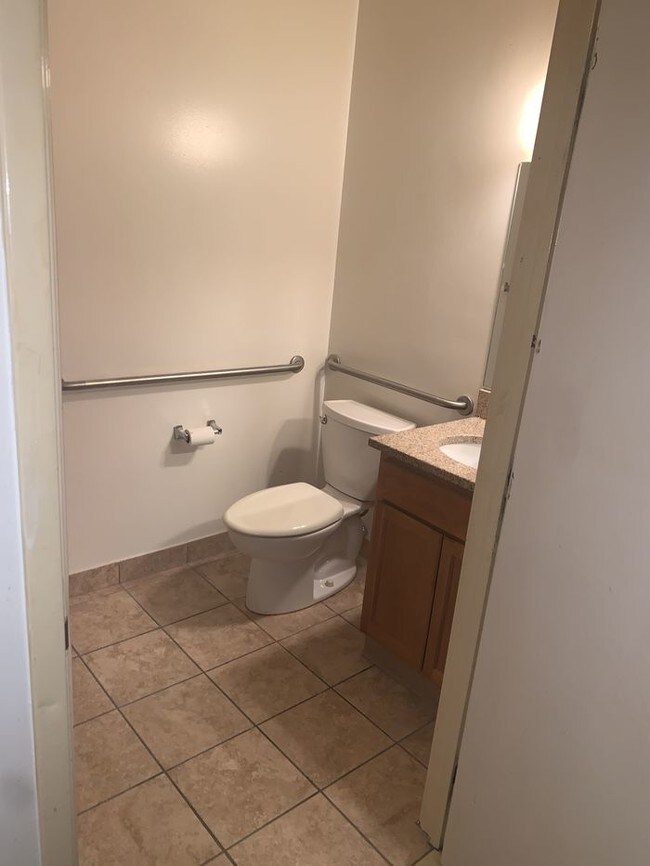 Building Photo - Unit 202 - Senior Building