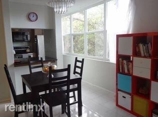 Primary Photo - 2 br, 2 bath Apartment - 9430 Live Oak Place