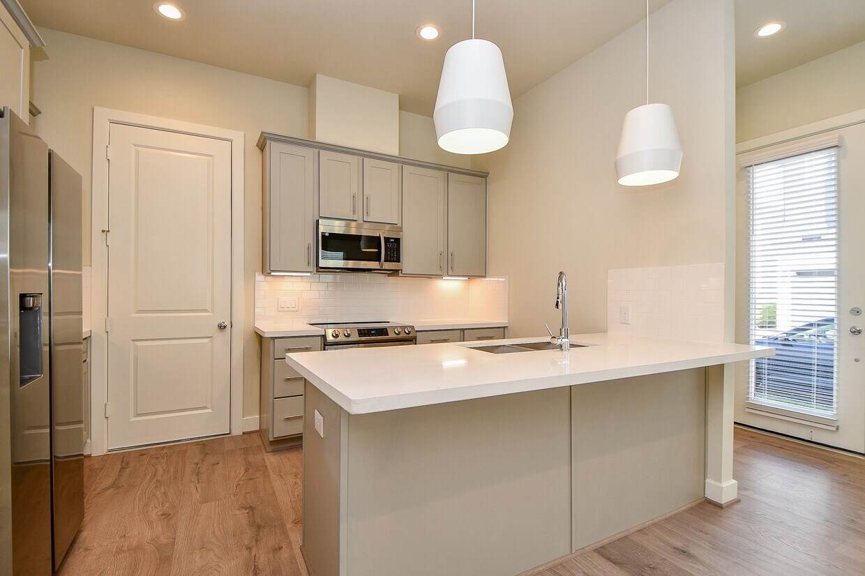 Foto principal - 2305 Silva Park Ln