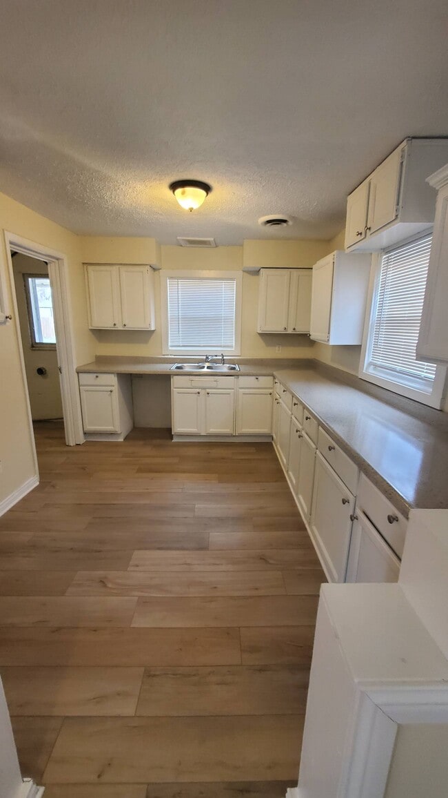 Photo - 3933 N Kitley Ave House