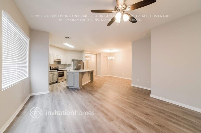 Building Photo - 7060 W Glenn Dr