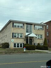 Building Photo - 179 Elm St