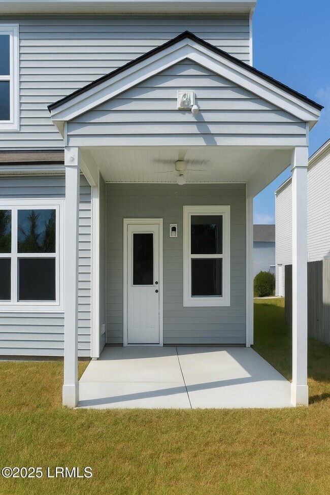 Foto del edificio - 15 Chauga St