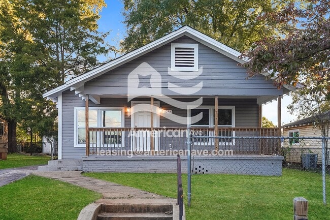 Building Photo - 3237 Beech Ave SW