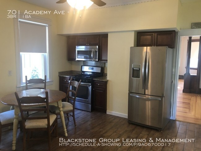 Foto del edificio - 701 Academy Ave