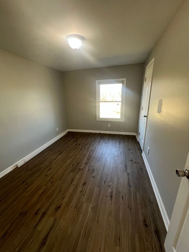 Foto del edificio - House for rent in Elizabethtown. 3 bed and...