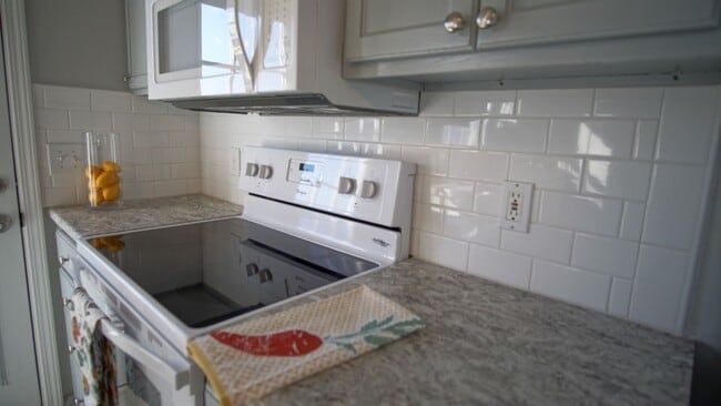 Building Photo - 316 Brittany Park Pl