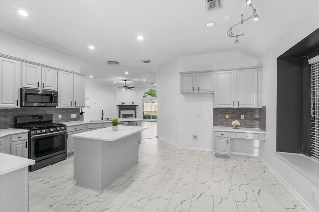 Photo - 11543 Valley Pike Ct House